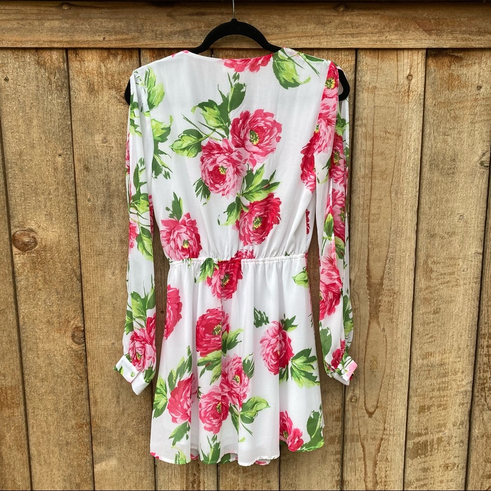 Cotton Candy Long Sleeve Floral Dress Size Small - Picture 8 of 15